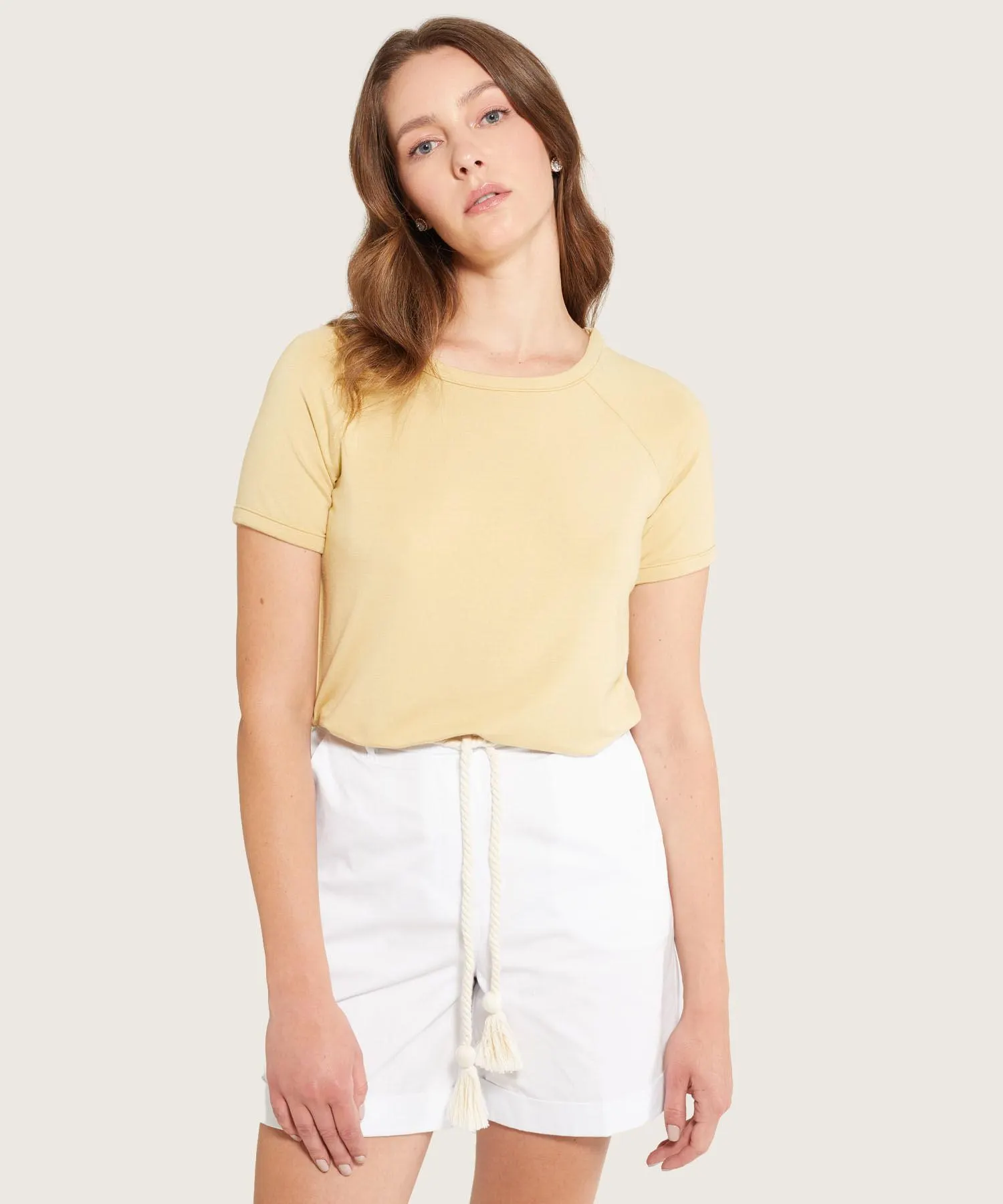 Bermuda Corta Con Guardapolvo Y Cinturón Tipo Lazo