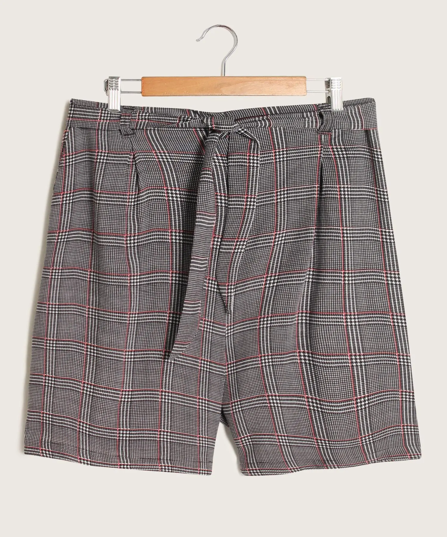 Bermuda Estampada Con Cinturón Para Anudar En Cintura