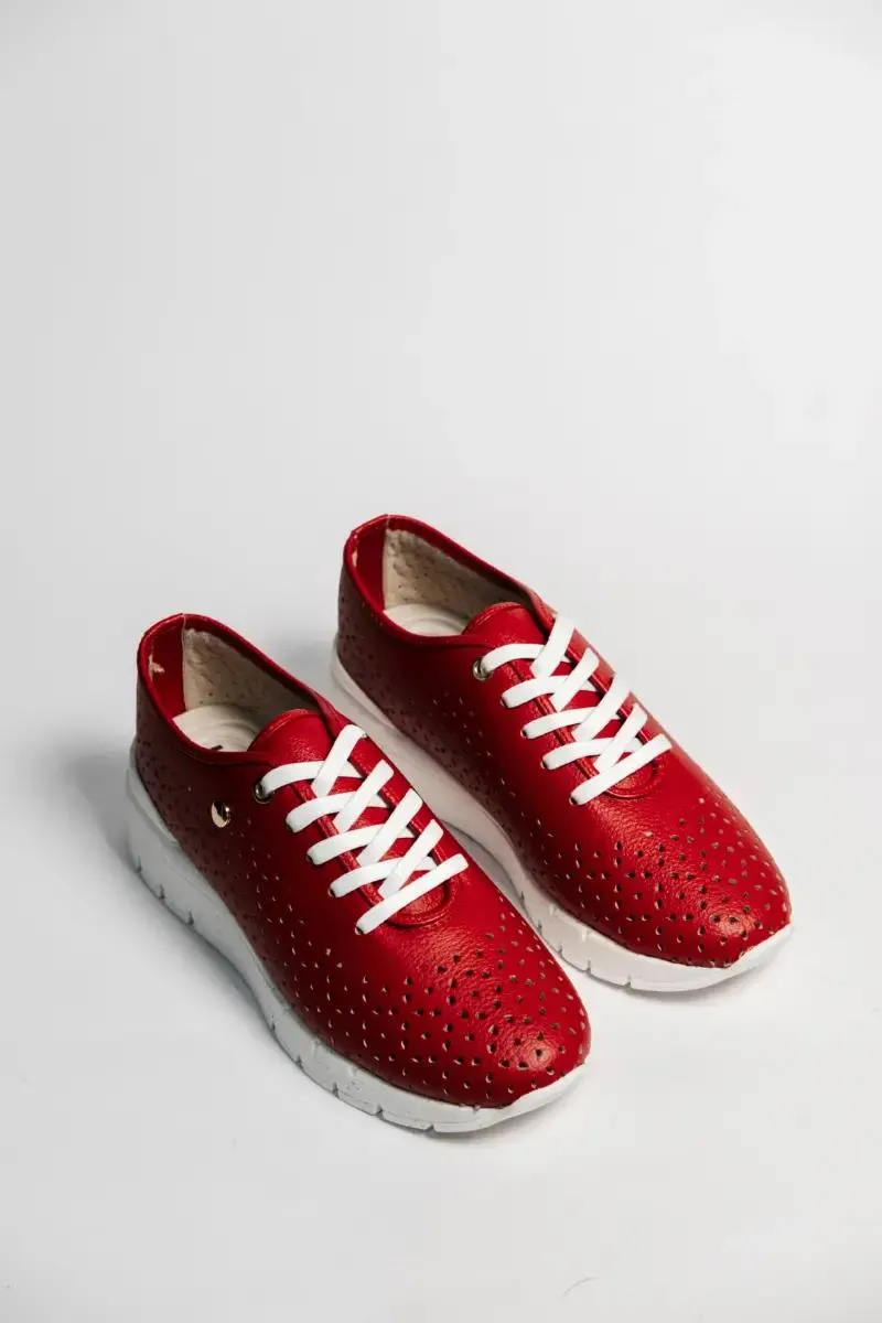 Tenis en cuero