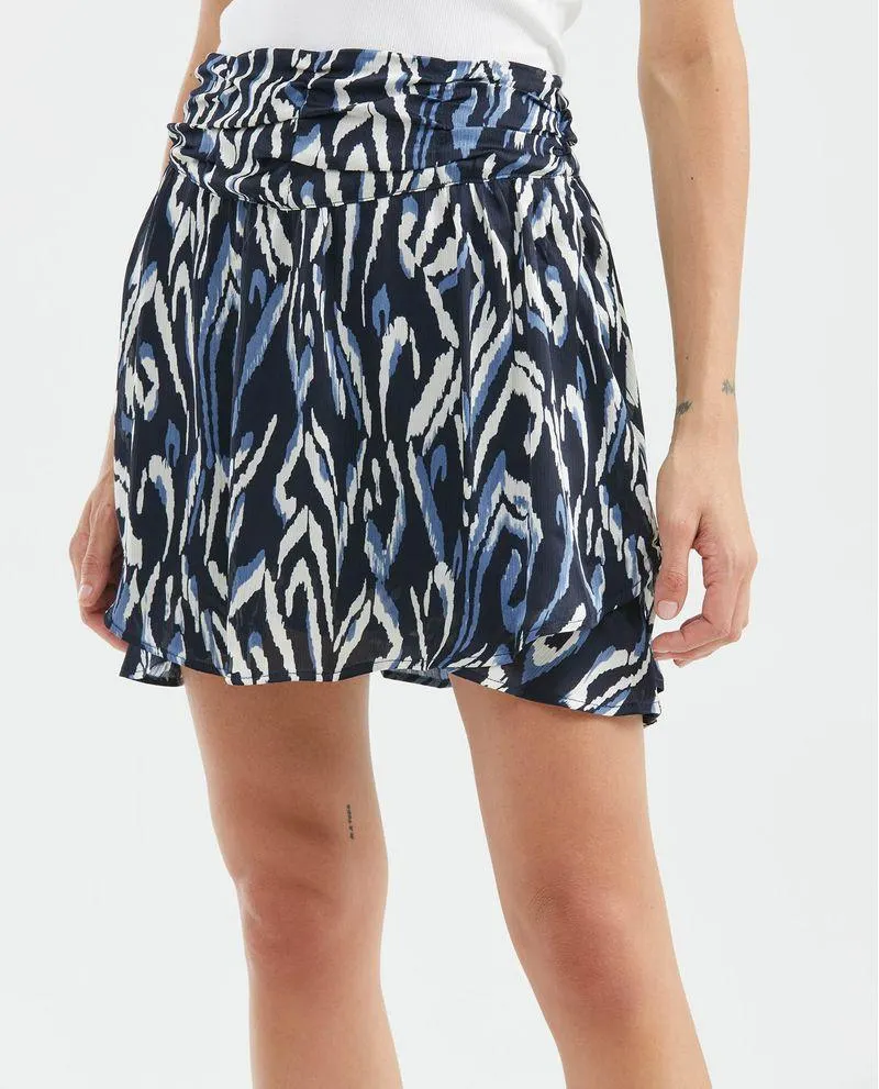 Falda Corta, Silueta Línea A - Doble Bolero