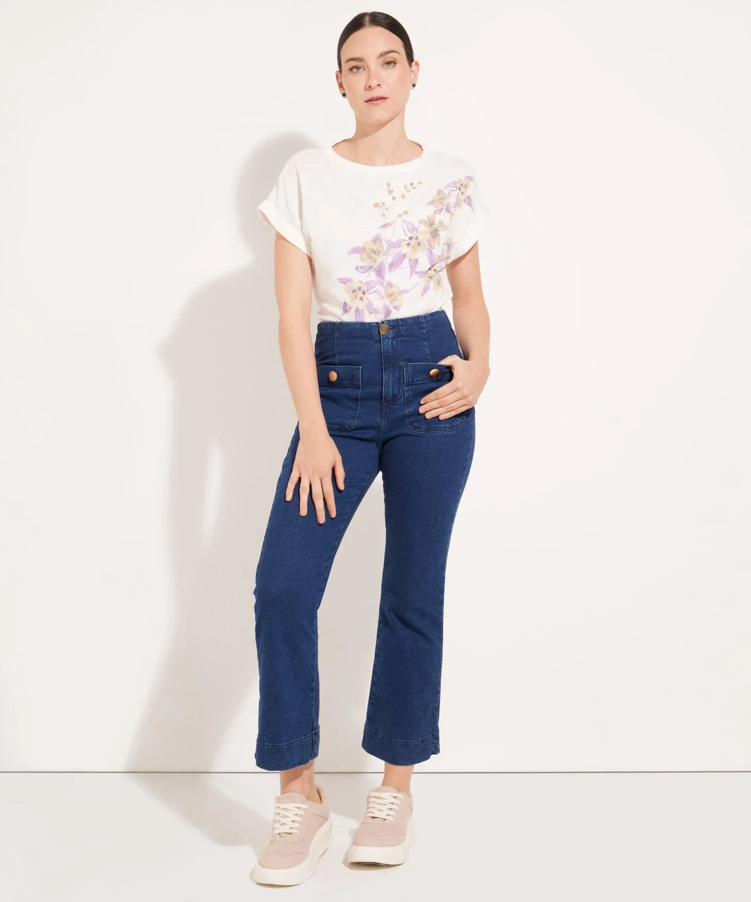 Jean Cropped Flare Tono Azul Oscuro
