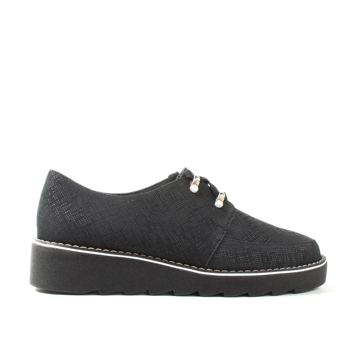 Zapato oxford de cuero color negro con apliques plateados, para dama