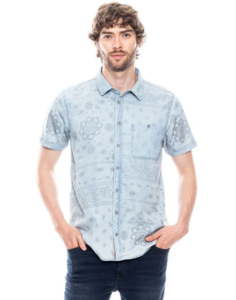 Camisa Manga Corta Estampada Con Bolsillo En Frente