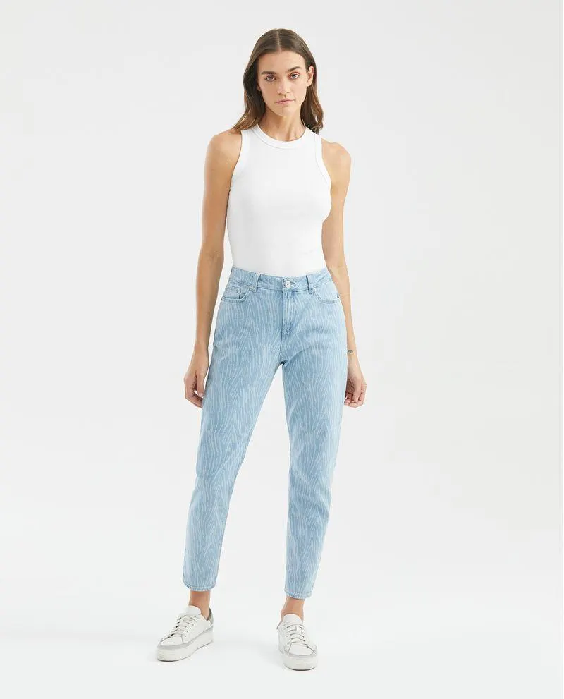 Jean de Mujer Medium Rise, Boyfit, Bota Skinny - Azul Claro Textura a Láser