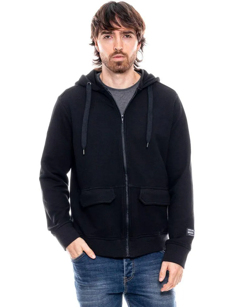 Buzo Con Capucha Y Bolsillos Cargo