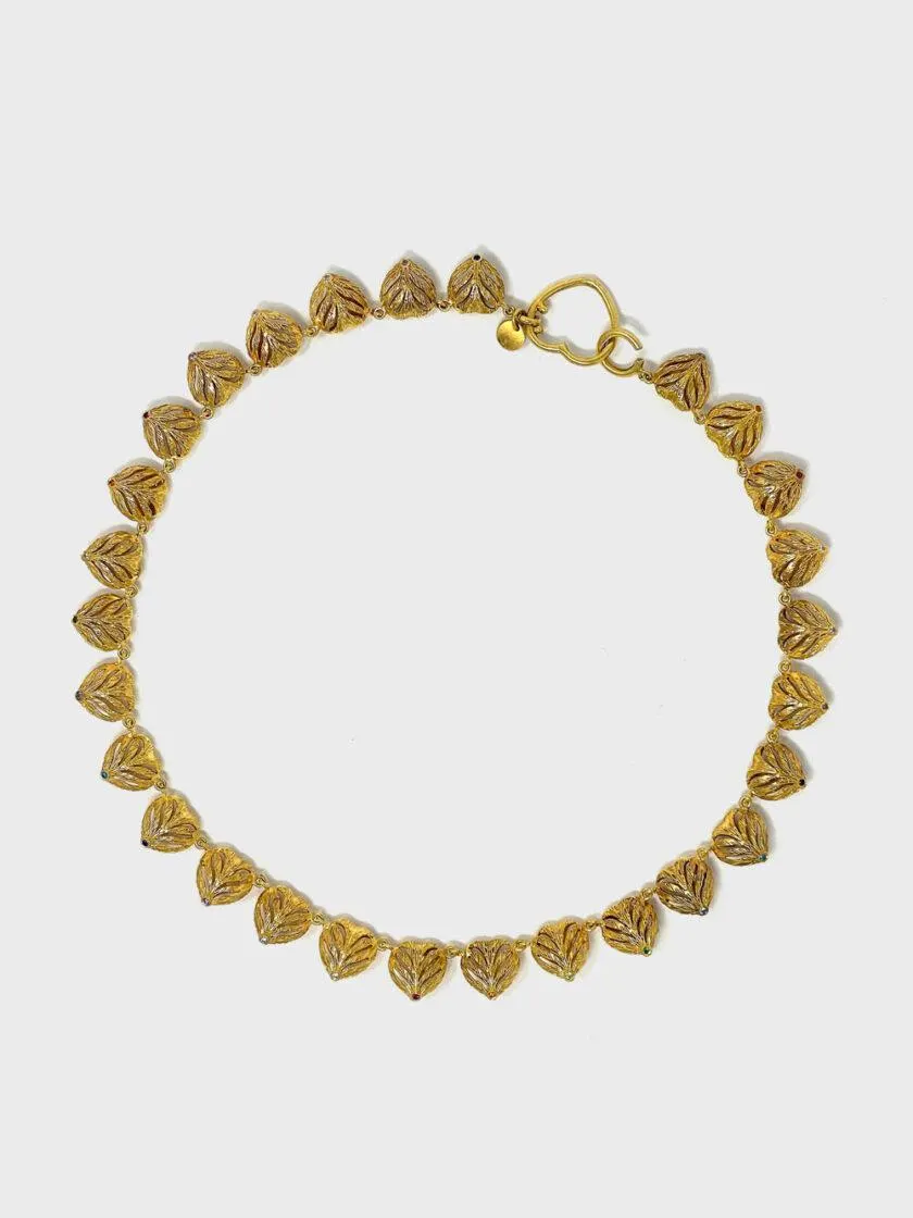 Gargantilla de corazones