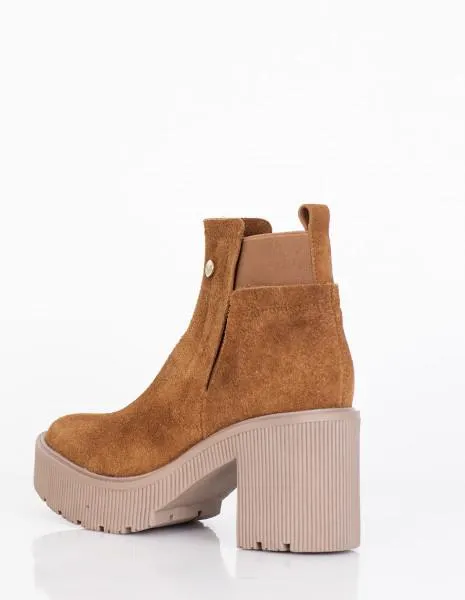 MULAN GAMUZA CARAMELO