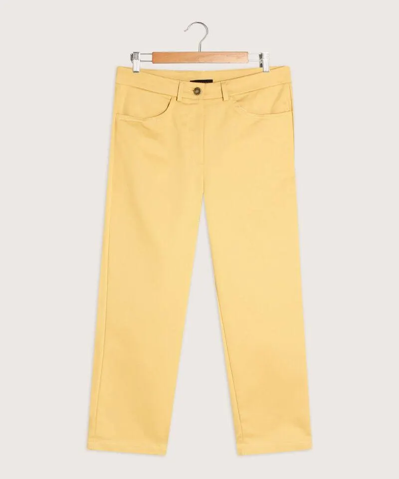 Pantalón Capri Con Bolsillos Unicolor