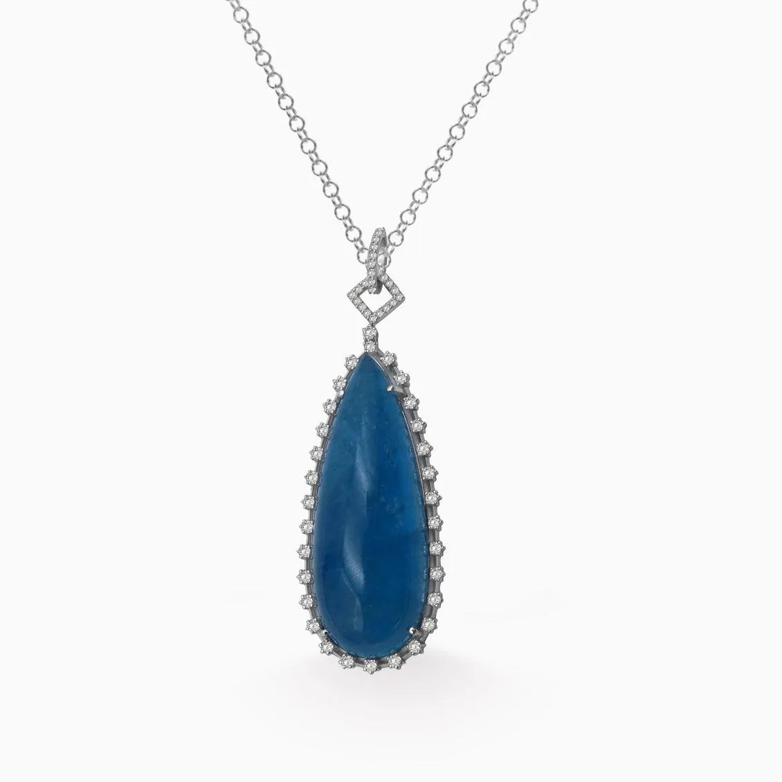 Dije en oro blanco de 18K con aguamarina y brillantes