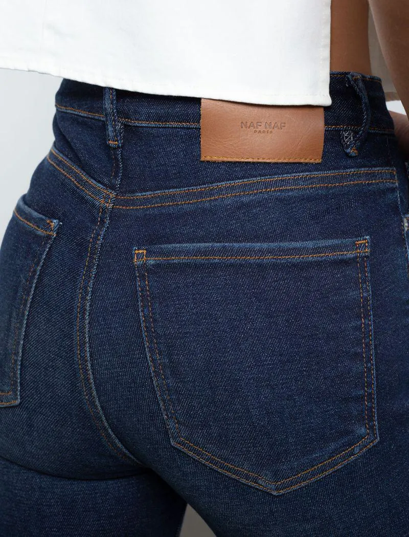 Jean Bootcut fit tiro súper alto