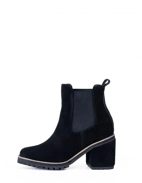 BOTIN MONZ GAMUZA NEGRO