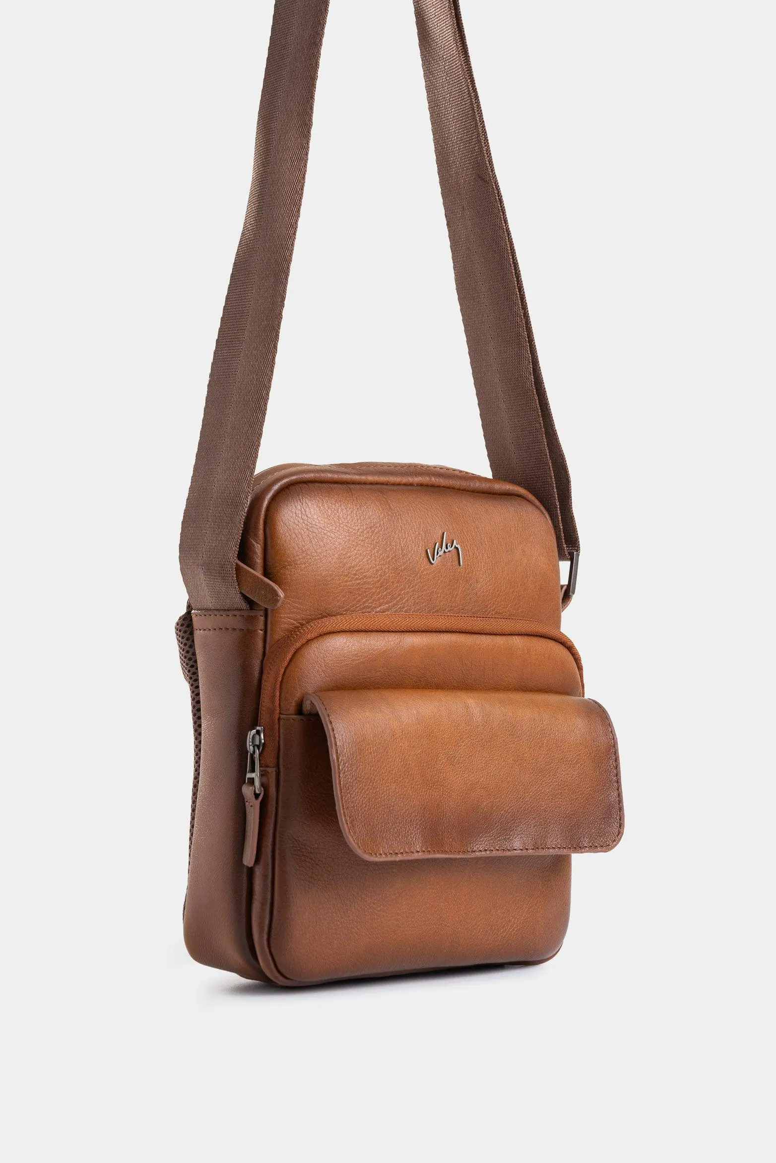 Manos libres Alava 3 de cuero y lona para hombre silueta vertical