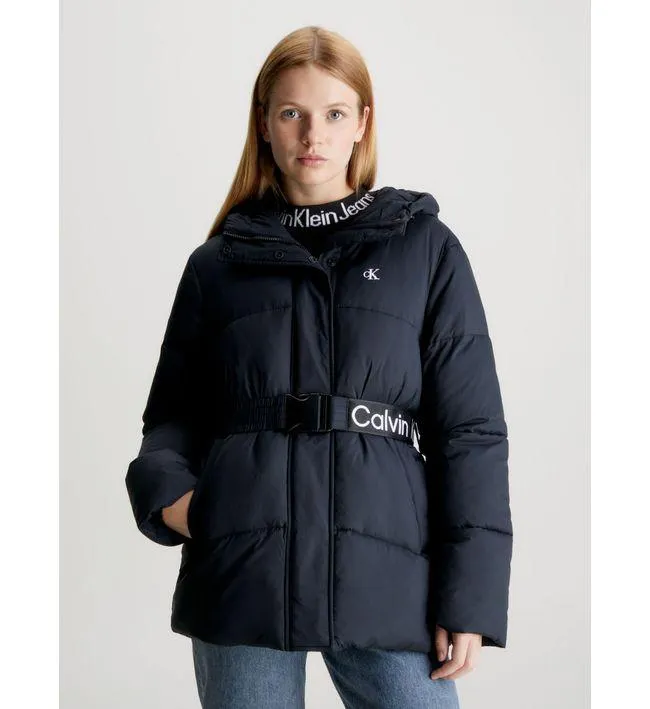 Chaqueta Negro De Plumas Nailon Con Cinturón