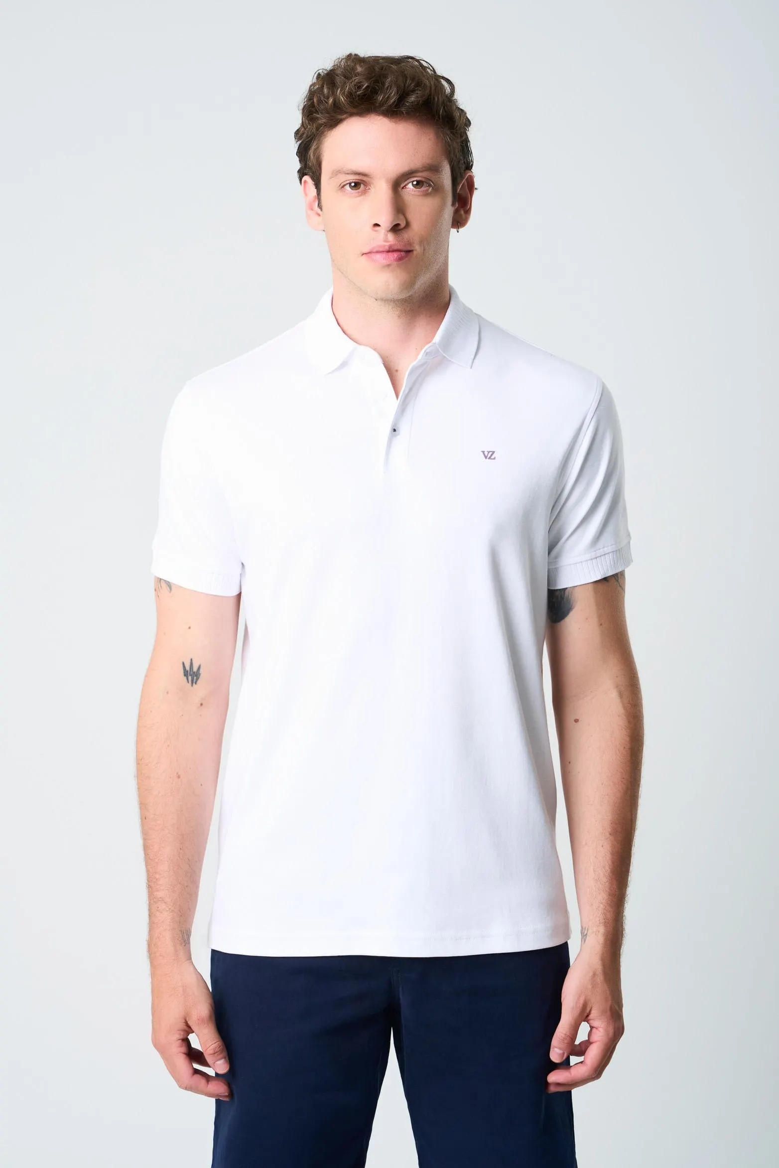 Polo Alcor manga corta para hombre detalle acanalado