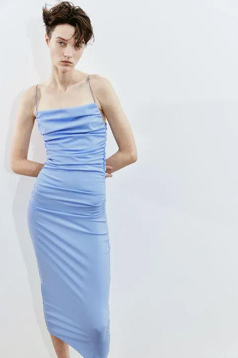 Vestido drapeado de punto