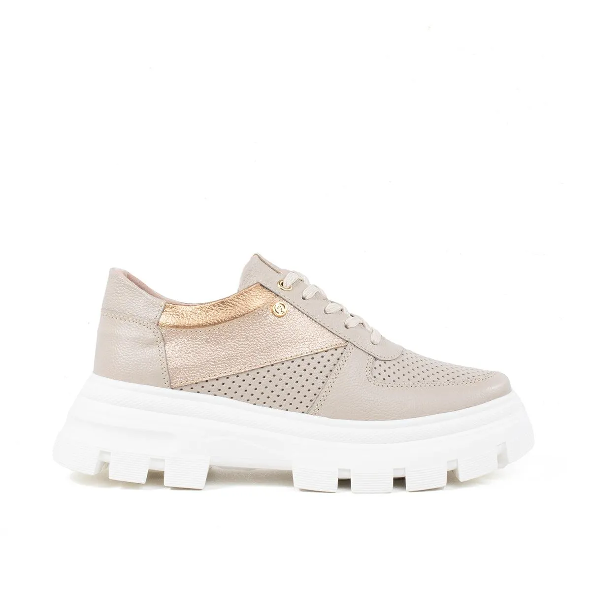 Ataduras de cuero color talco con perforaciones