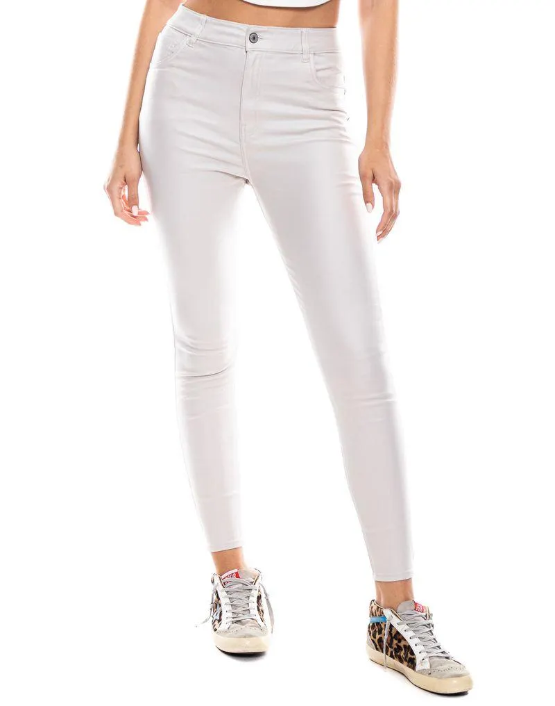 Pantalón High Waist Efecto Cuero (Se Sugiere Comprar Una Talla Más A La Habitual)