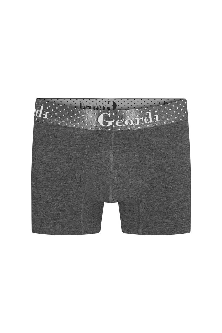 Bóxer corto unicolor de algodón peinado premium (GG10L8)