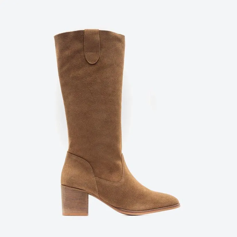 The Everyday Slouch Boot Bota Casual Mujer Freeport Bcgw Castaño Claro