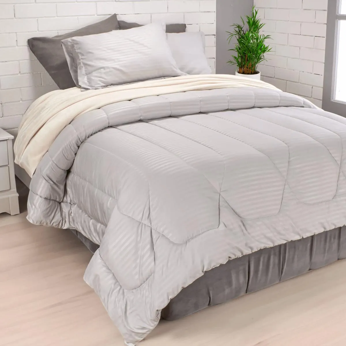 Plumón más fundón microfibra 1cm gris nieve