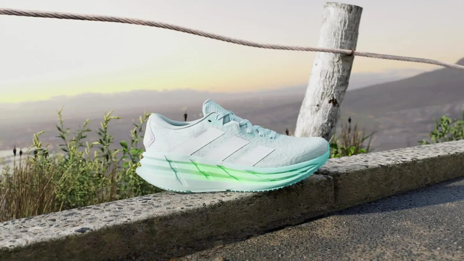 Tenis de Running Adistar 4