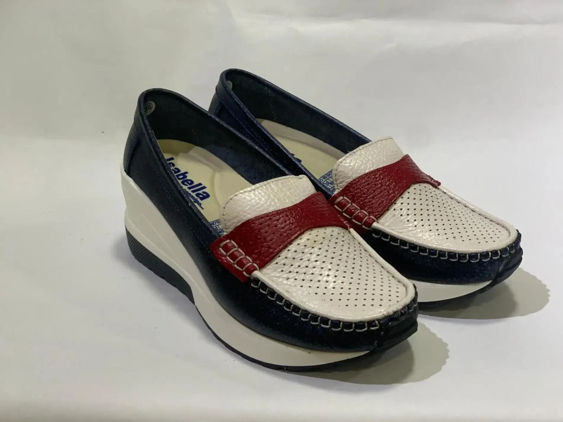 Mocasín en cuero
