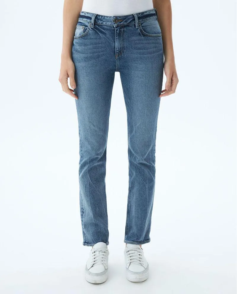 Jean de Mujer High Rise, Cosmo, Boot Cut - Azul Medio Vintage