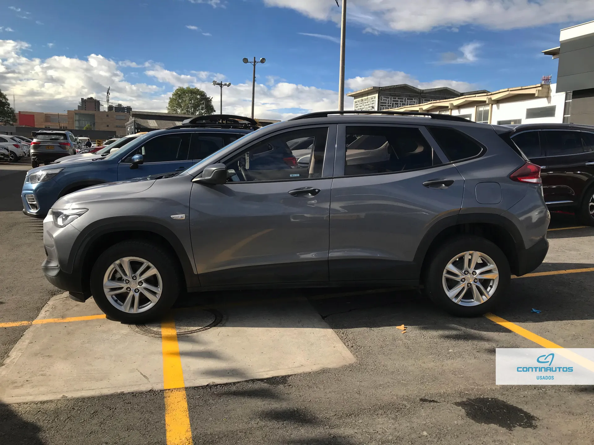 CHEVROLET TRACKER