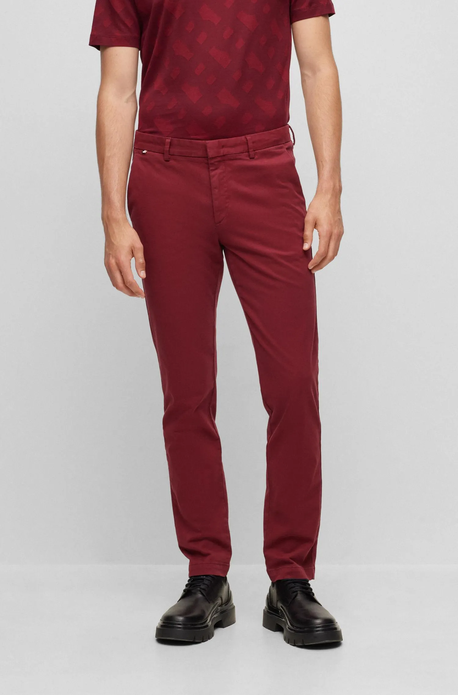 Pantalón Slim Fit Hombre