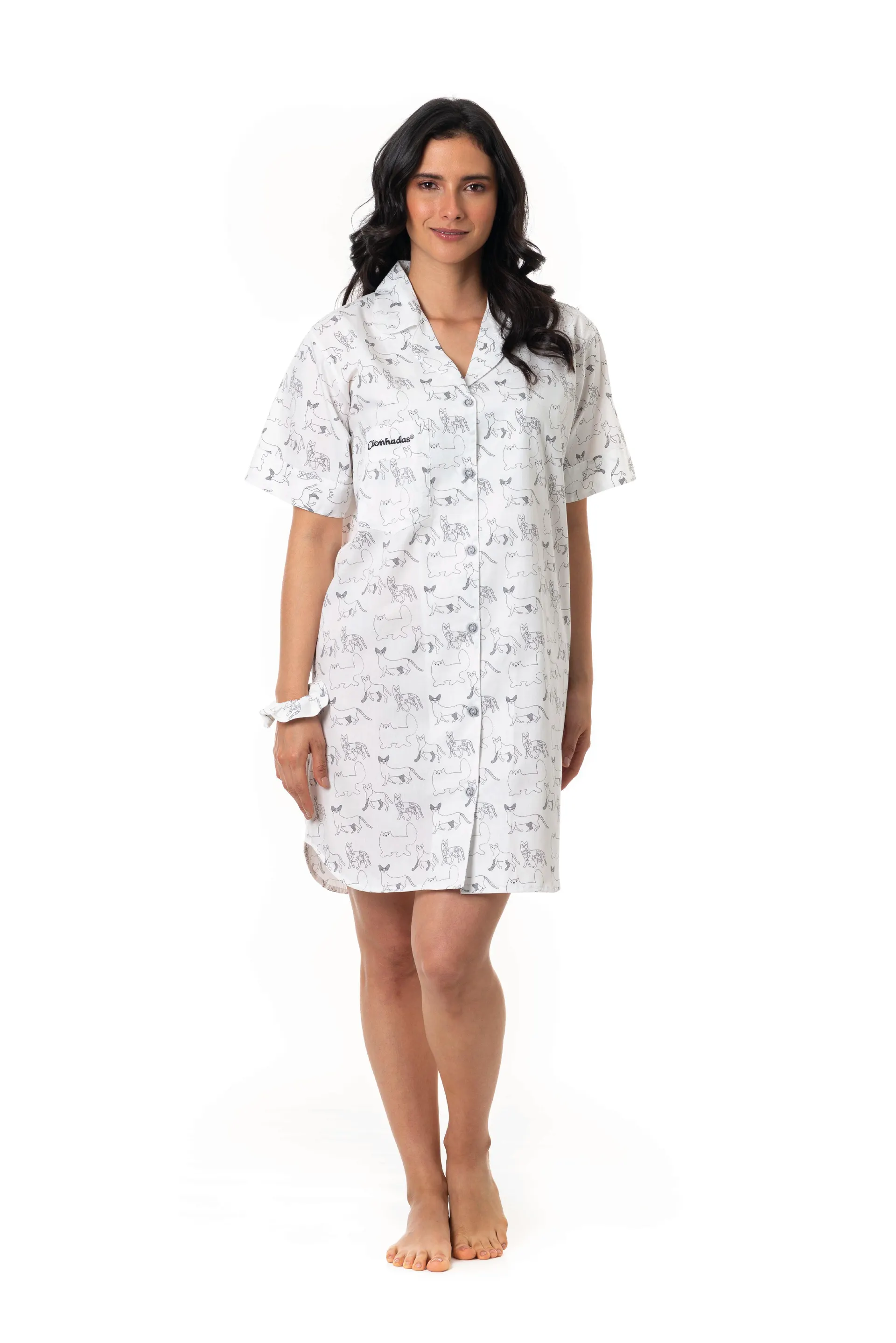 ANA MC GATOS BLANCOS