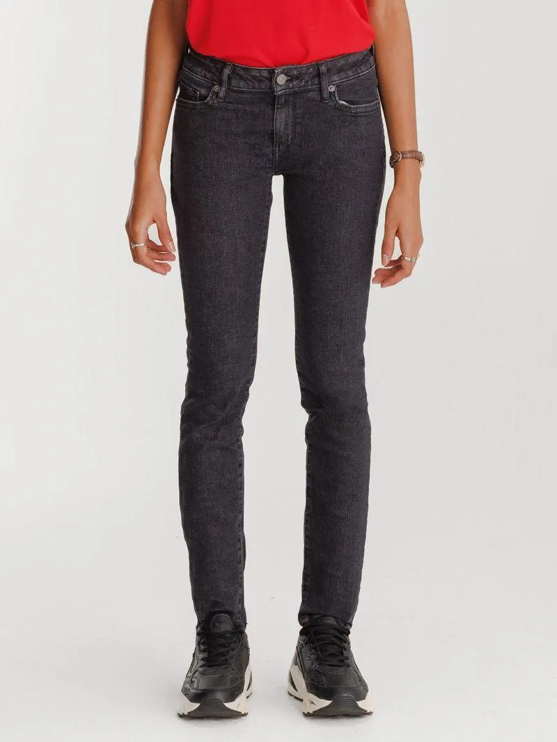 Jean Levi’s® 711 Skinny Para Mujer