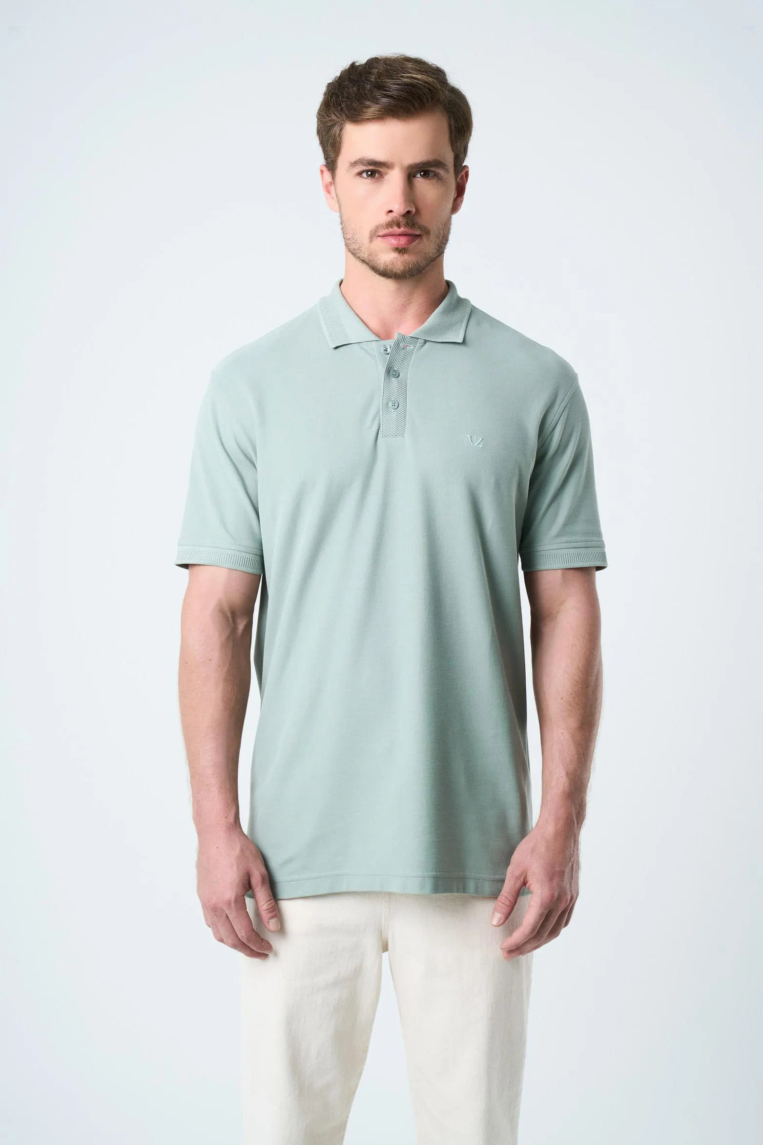 Polo para hombre semi fit detalle jacquard