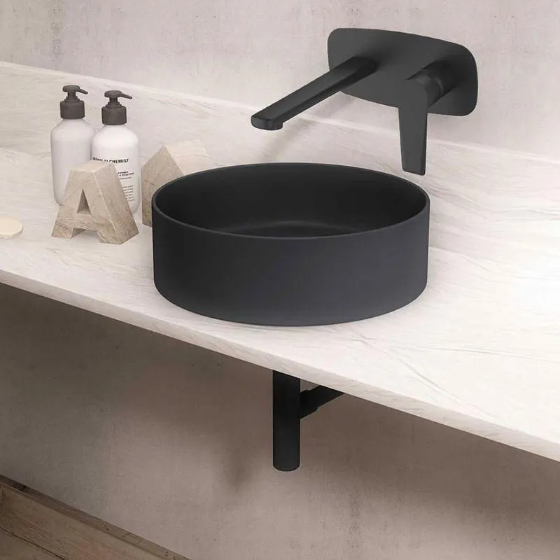 Grifería monocontrol de pared negro