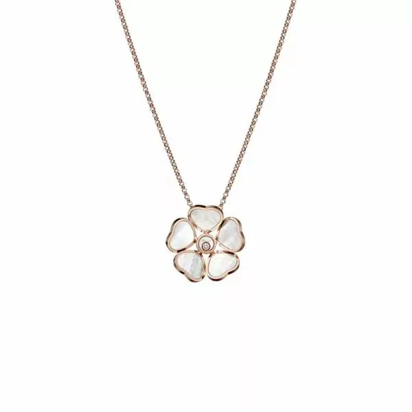 Collar con pendiente Chopard Happy Hearts Flowers oro rosa 18K, madre perla y diamante