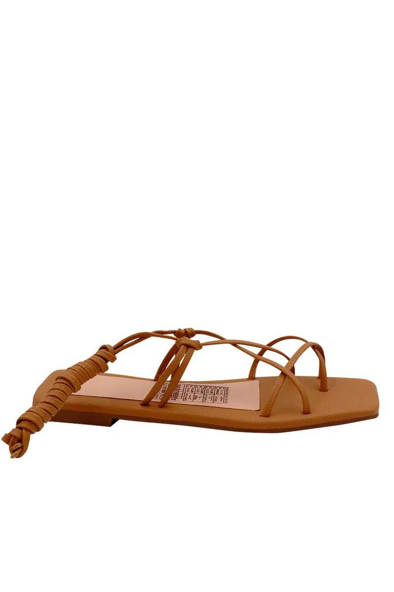 Sandalia Plana Beige Virgil