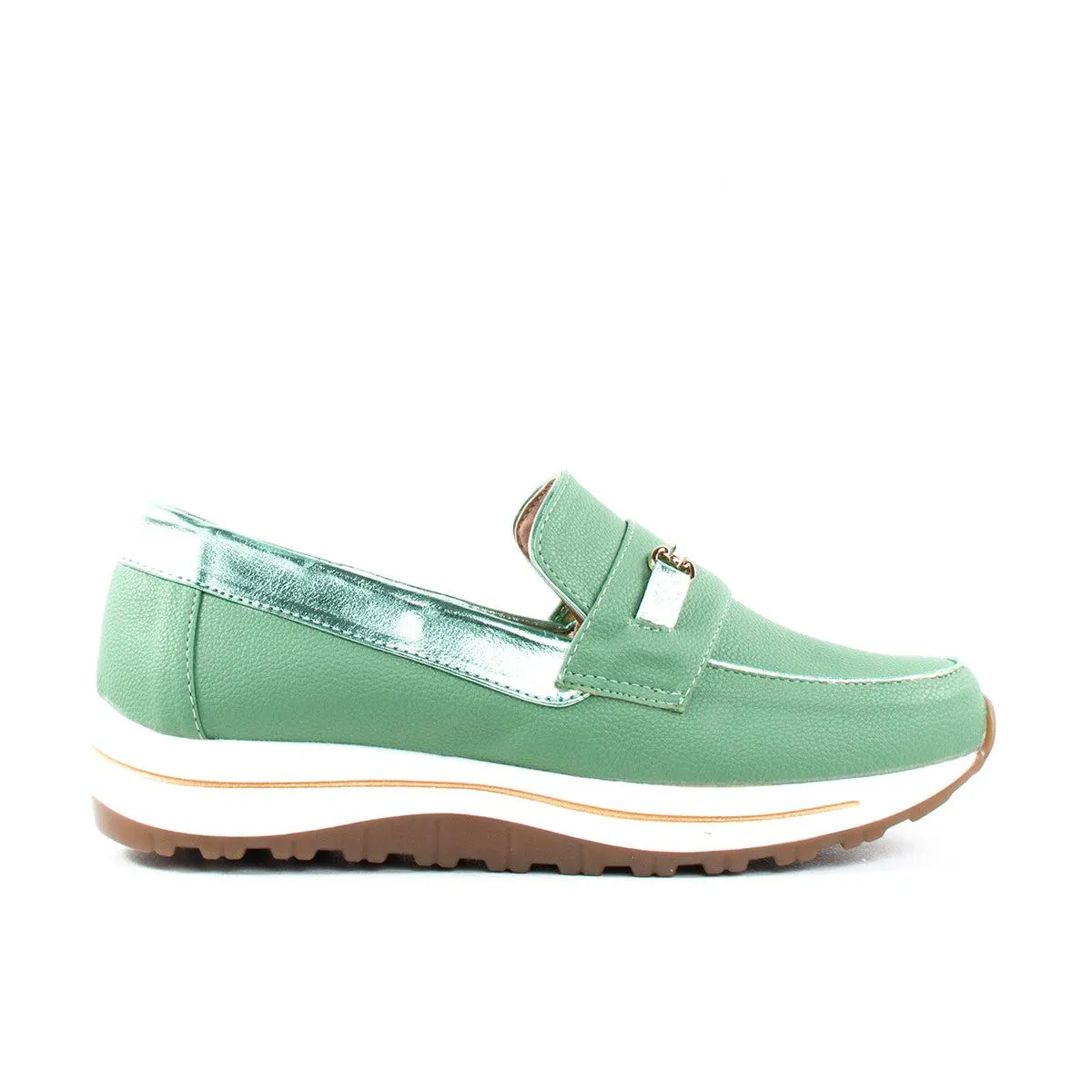 Mocasín color verde con aplique dorado, para dama