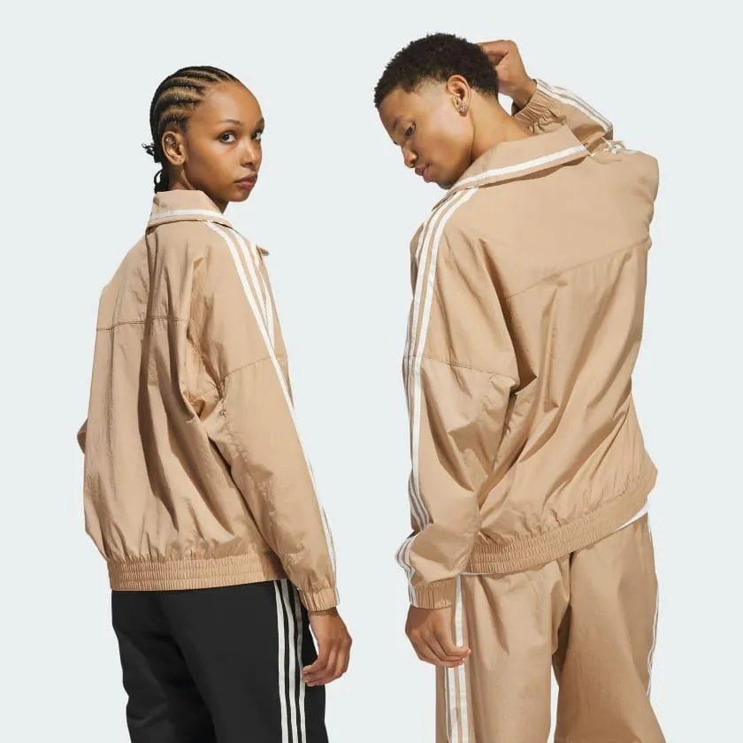 Chaqueta con exterior de básquet