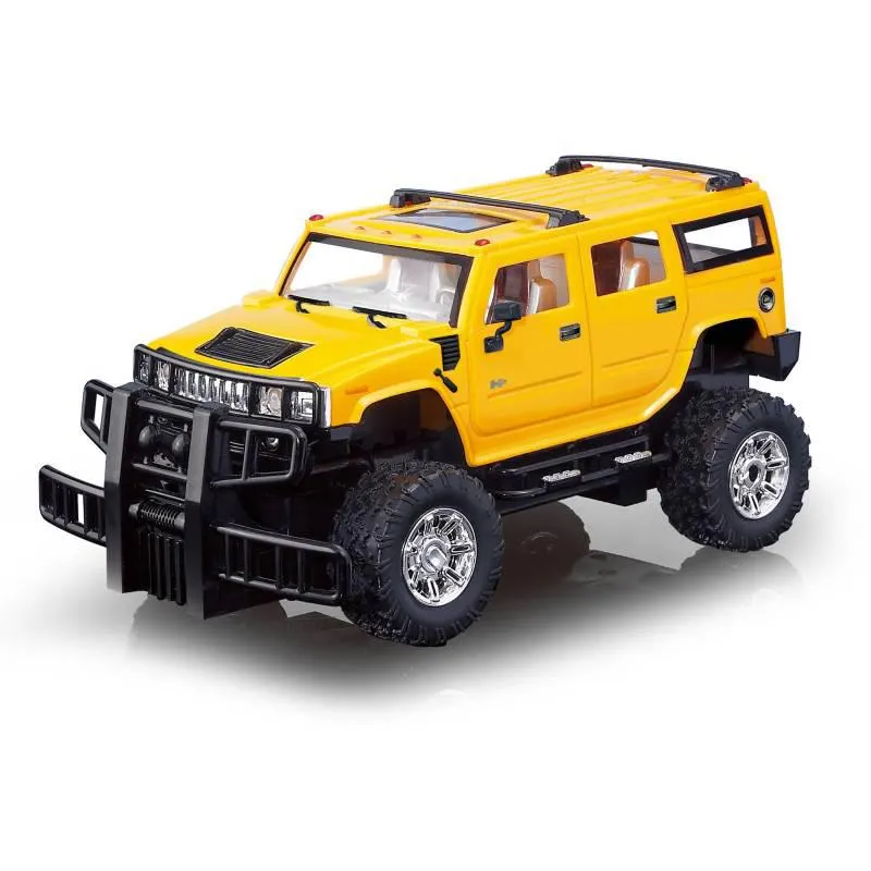 Carro a Control Remoto Camioneta Hummer 1:24 GM. Necesita pilas (no incluidas). A partir de 8 años.