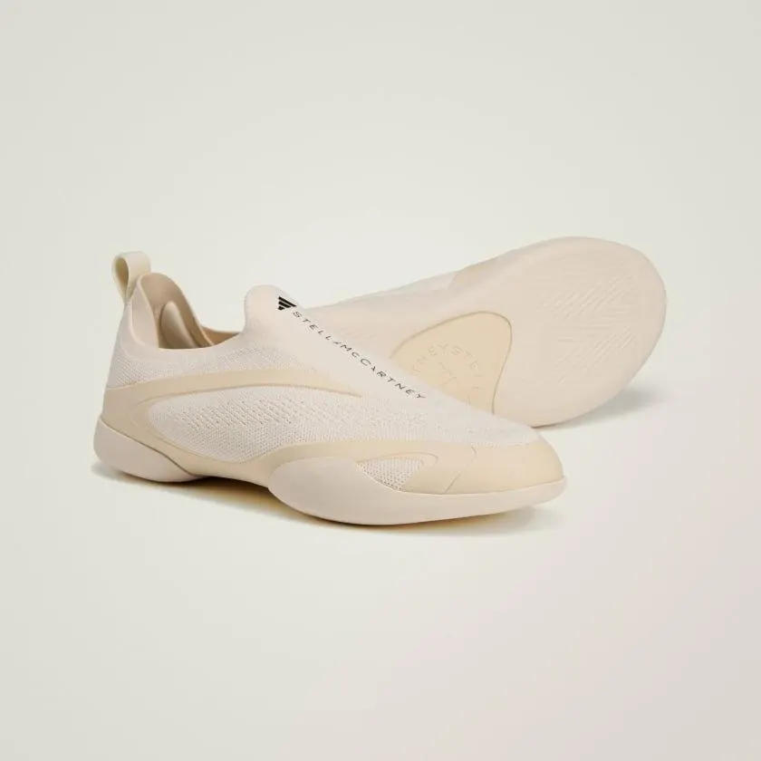 Calzado para taekwondo adidas By Stella McCartney