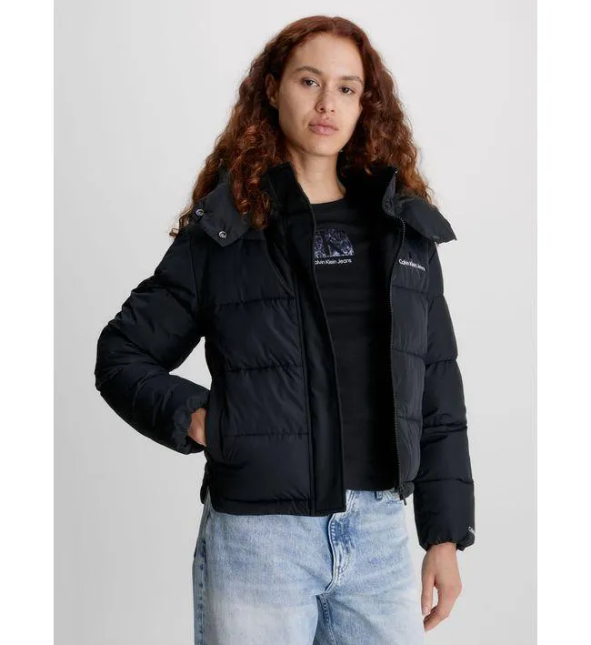 Chaqueta Negro De Plumas Y Poliéster Reciclado Con Gorro