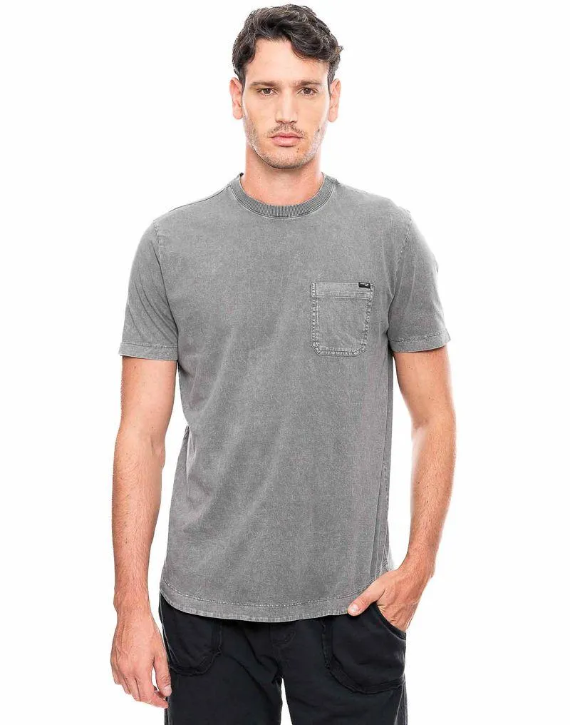 Camiseta Manga Corta Con Bolsillo En Frente