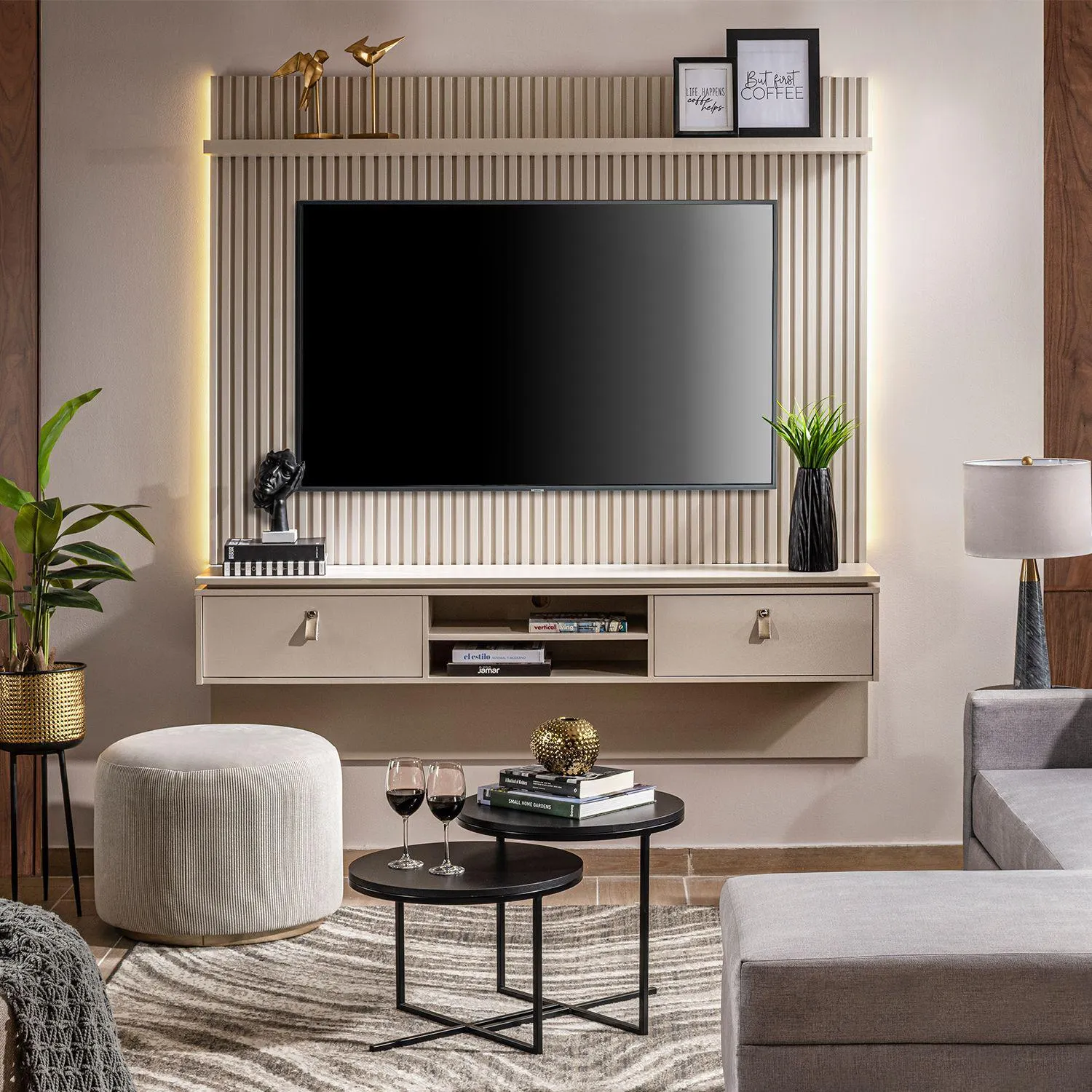 Panel de Tv Tampa Off White