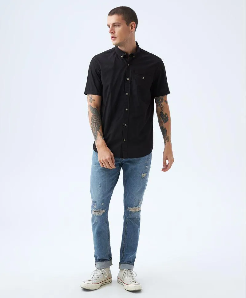 Camisa clásica con bolsillo para hombre