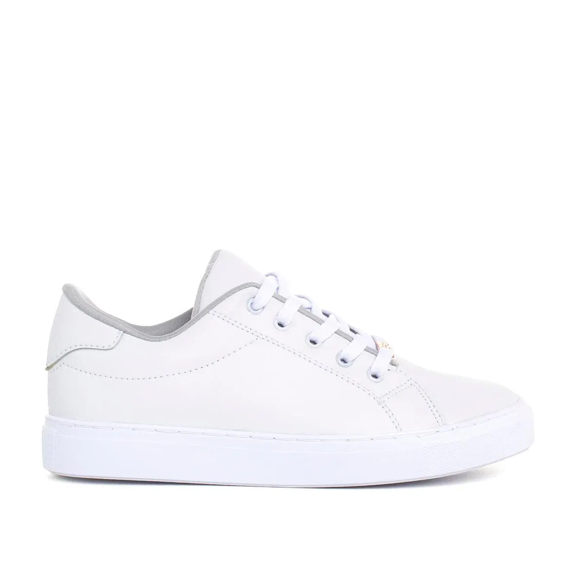 Tenis básicos color blanco, para dama