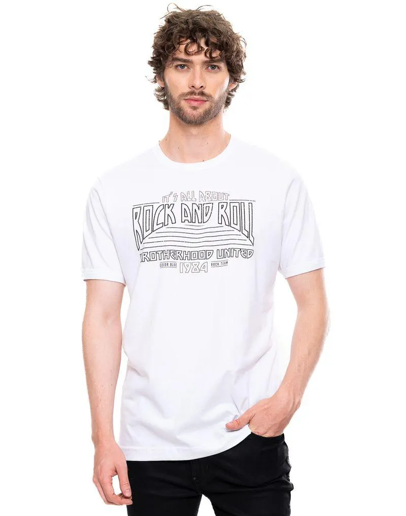 Camiseta Manga Corta Con Estampado En Frente