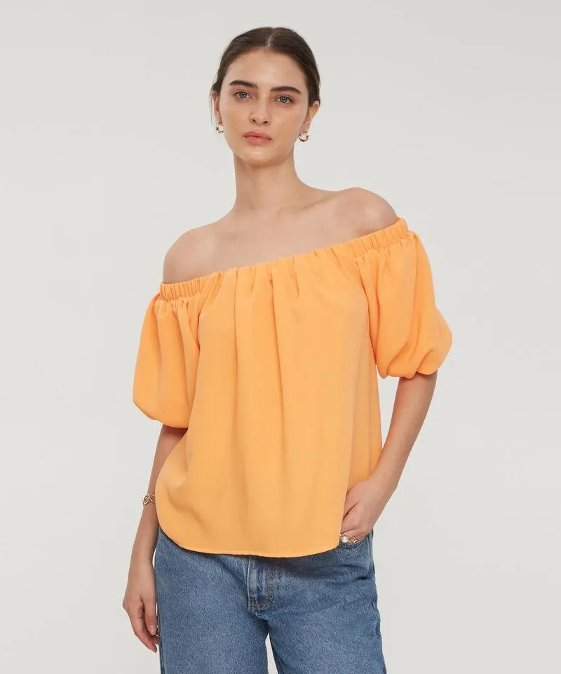 Blusa Encauchada Unicolor Manga Al Codo