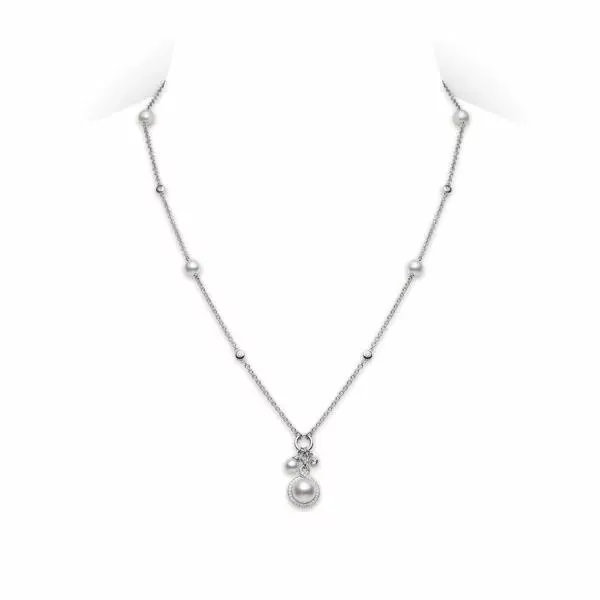 Collar con pendiente mikimoto oro blanco 18K, perlas Akoya y diamantes