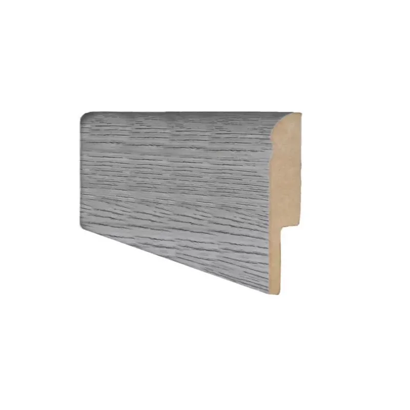 Decorado y complemento madera laminada tipo zocalo y guarda escoba gris madera 2.40 mtl