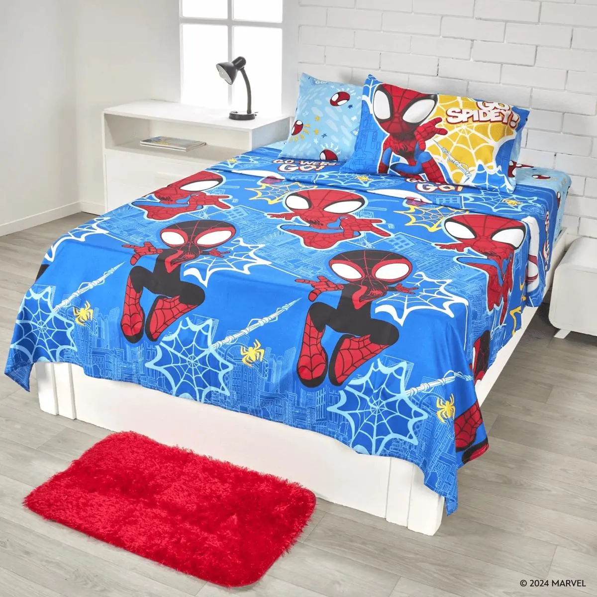 Juego de sábanas estampado rotativo Spidey go