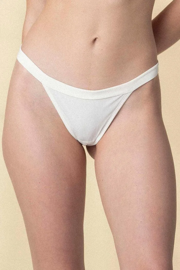 BRASILERA HILO ELLIPSE INVISIBLE ULTRA COMODA ESENCIALES CRUDO